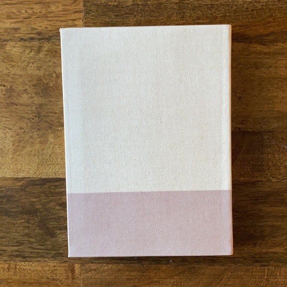 *NEW* linen covered how to set a table book - Picture 3 of 5